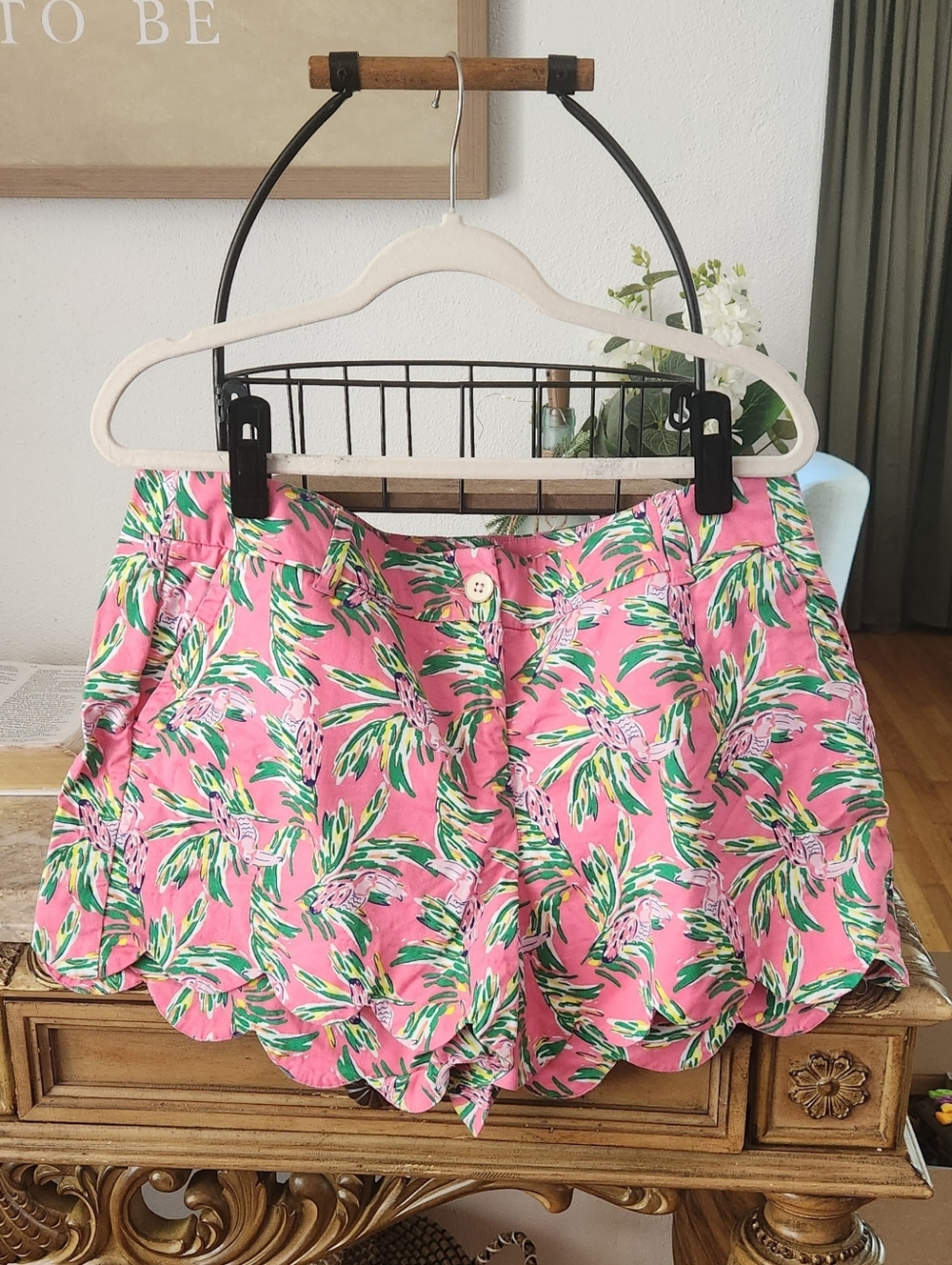 Crown & Ivy shorts size 12